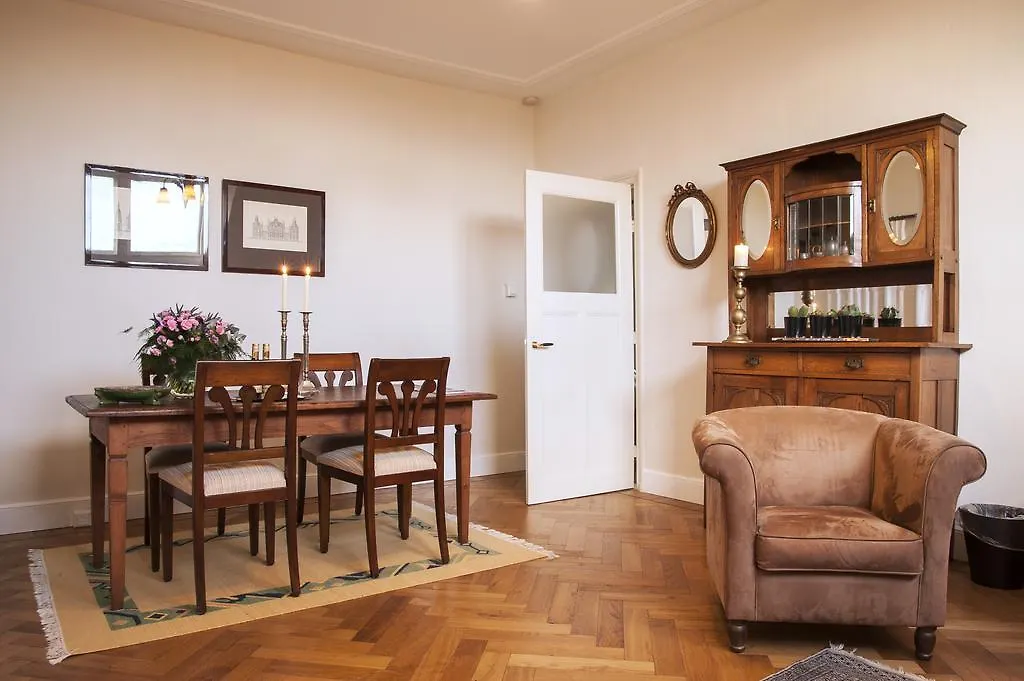 B&B De Schiedamse Suites