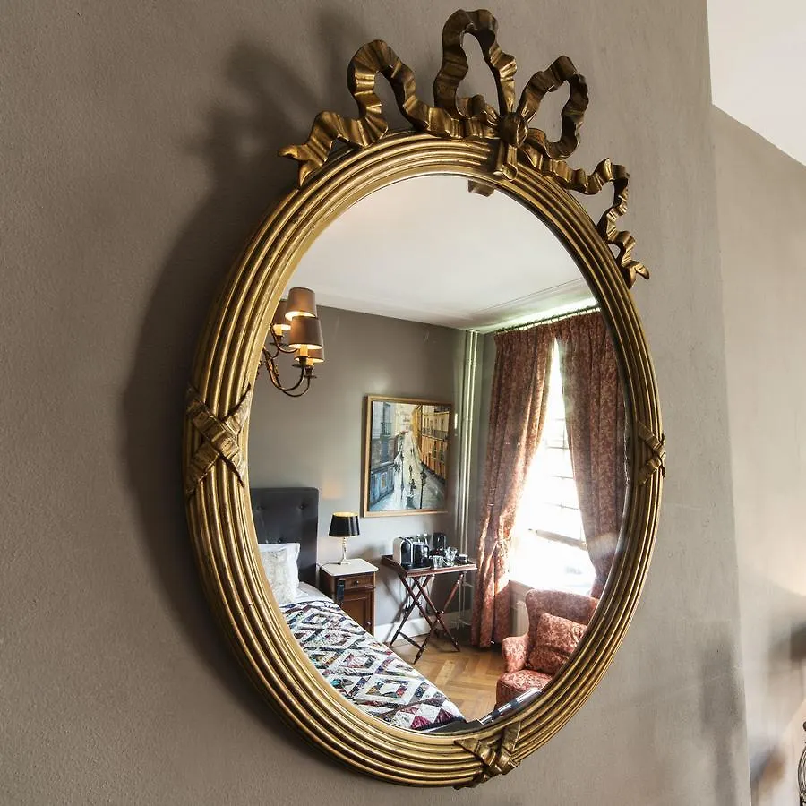 B&B De Schiedamse Suites Bed & Breakfast